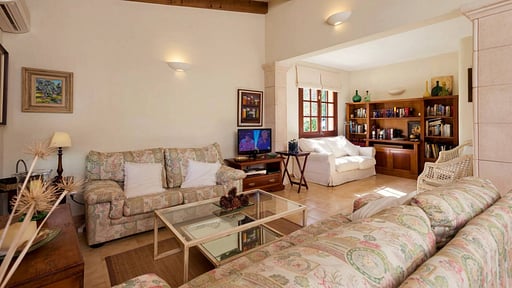 Villa Can Jaume Living room