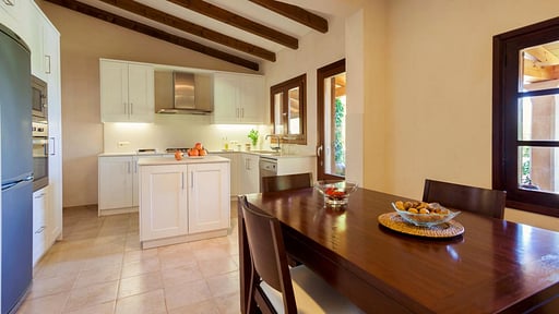 Villa Can Jaume Dining area