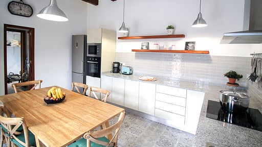 Villa Can Llimona Zona de comedor