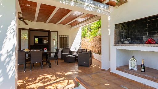 Villa Can Lluis Benirras Terrace/Veranda
