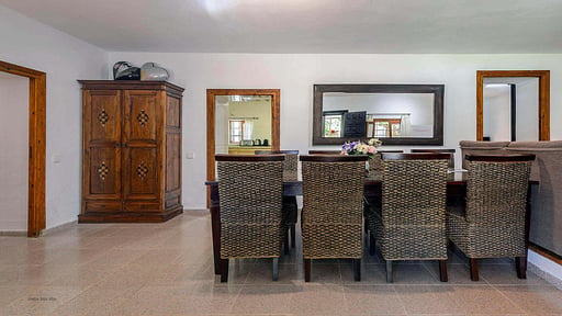 Villa Can Lluis Benirras Dining area