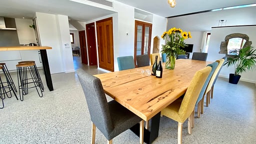 Villa Can Logar Zona de comedor