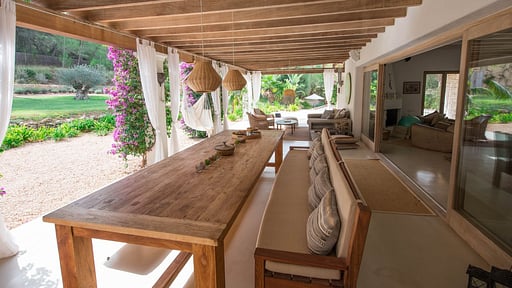 Villa Can Mira Dining area