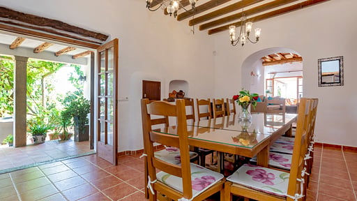 Villa Can Monte Zona de comedor