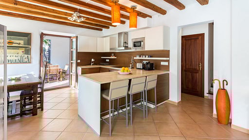 Villa Can Monticel Кухня