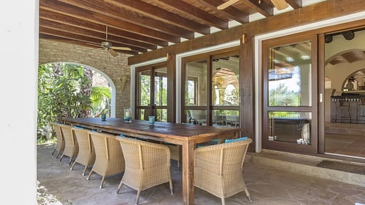 Villa Can Octavia Dining area