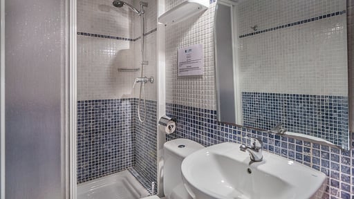 Villa Can Oli Спальня 3