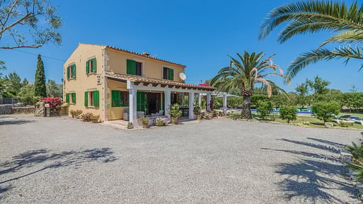 Villa Can Oli Окрестности