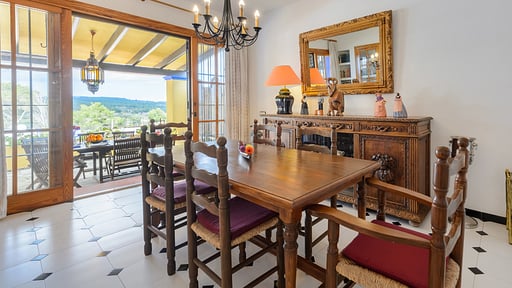 Villa Can Palazon Dining area