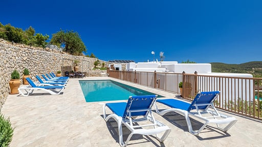 Villa Can Pertu Swimming pool