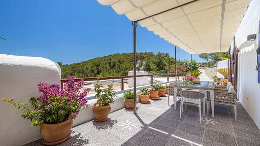 Villa Can Pertu Terrace/Veranda