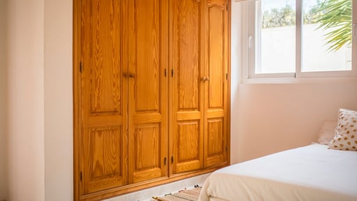 Villa Can Petrus Schlafzimmer 5