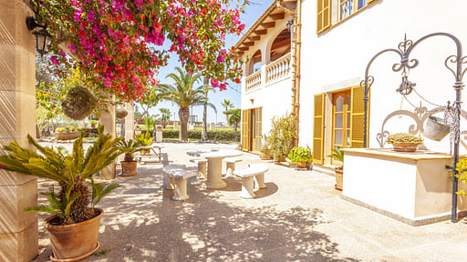 Villa Can Picafort Dining area