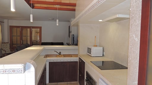 Villa Can Picafort Kitchen