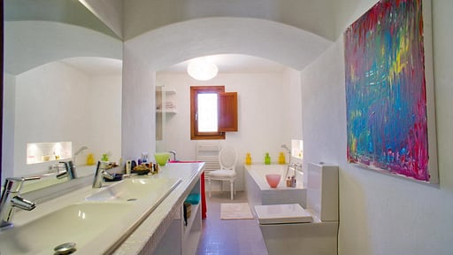 Villa Can Puig Lorenzo Schlafzimmer 1