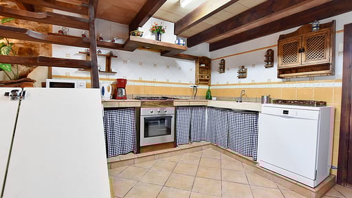 Villa Can Pujadas Kitchen