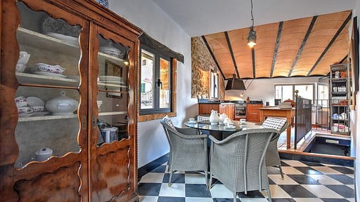 Villa Can Pulit Kitchen