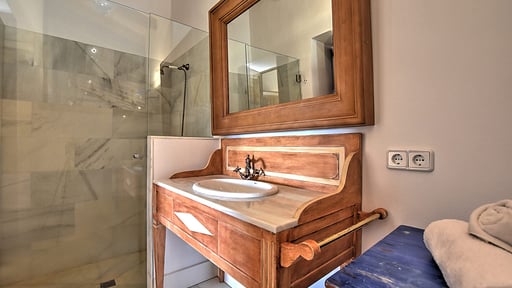 Villa Can Pulit Bedroom 3