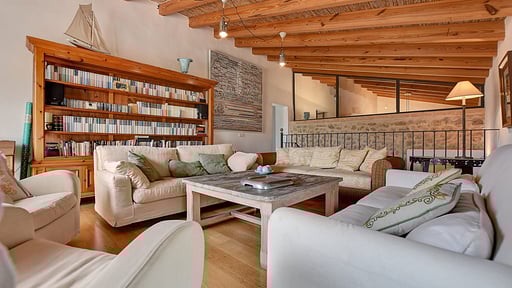 Villa Can Pulit Living room 1