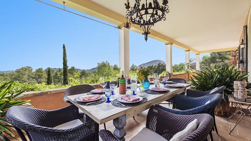 Villa Can Punxa Dalt Обеденная зона 2