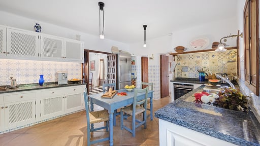 Villa Can Punxa Dalt Кухня