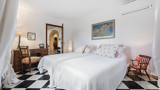 Villa Can Punxa Dalt Спальня 4