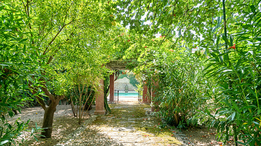 Villa Can Rosas Otros