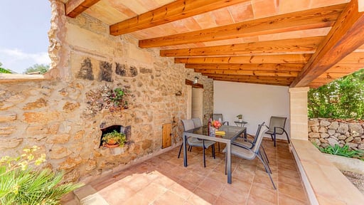 Villa Can Salas Dining area