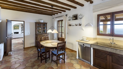 Villa Can Sallas Kitchen
