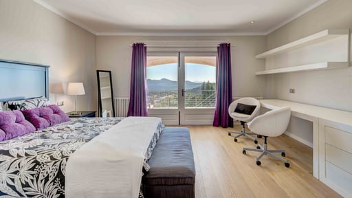 Villa Can Seguinot Schlafzimmer 1