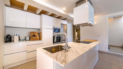 Villa CAN SORT Кухня