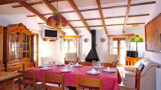 Villa Can Tomeu Dining area
