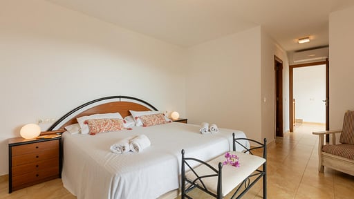 Villa Can Toni - Aguas Blancas Bedroom 1
