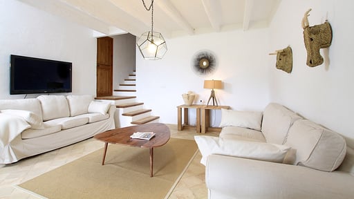 Villa Can Tramuntana Media room