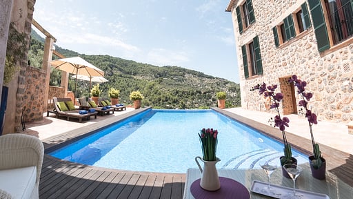 Villa Can Verde Бассейн