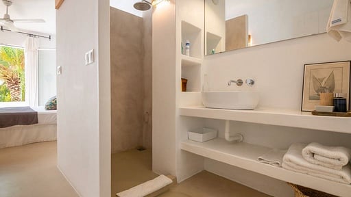 Villa Can Vicky Bedroom 3