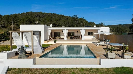 Villa Can Vinyes Swimming pool