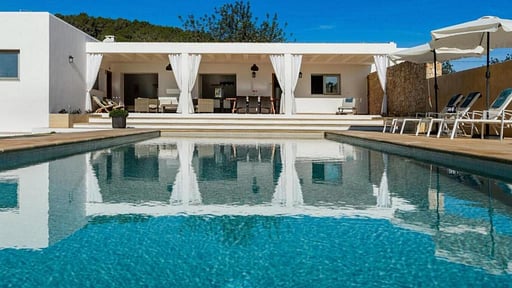 Villa Can Vinyes Swimming pool