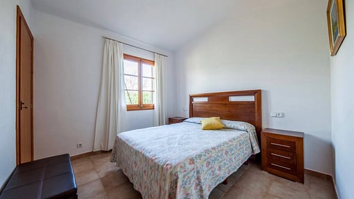 Villa Can Vives Bedroom 1