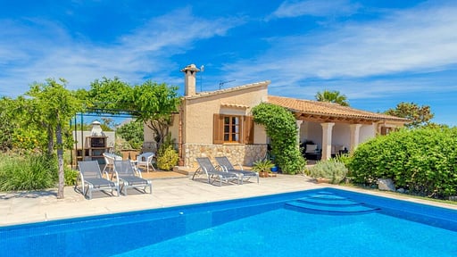 Villa Can Vives Swimming pool