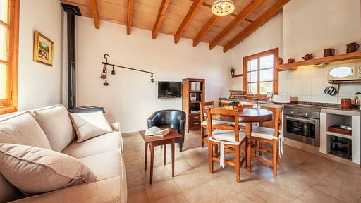 Villa Can Vives Dining area