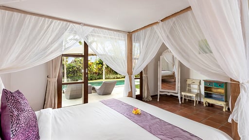 Villa Candi Kecil Tiga Schlafzimmer 1