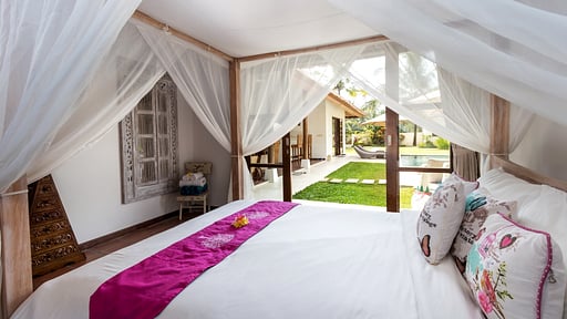 Villa Candi Kecil Tiga Schlafzimmer 2