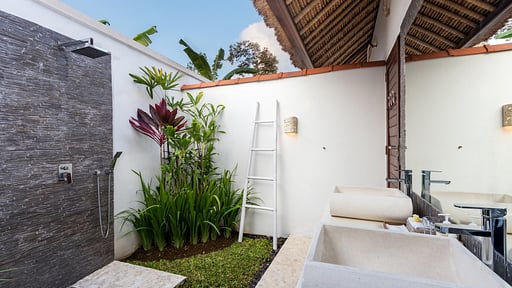 Villa Candi Kecil Empat Dormitorio 2