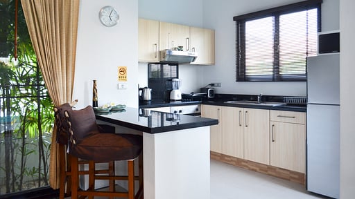 Villa Cannes Kitchen