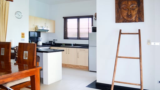 Villa Cannes Kitchen