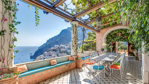 Villa Canonica Dining area
