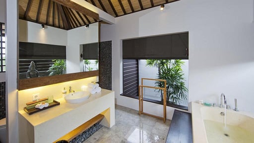 Villa Canthy Bedroom 2