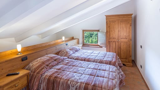 Villa Cantone Bedroom 5