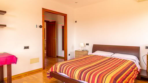 Villa Canvida Bedroom 1